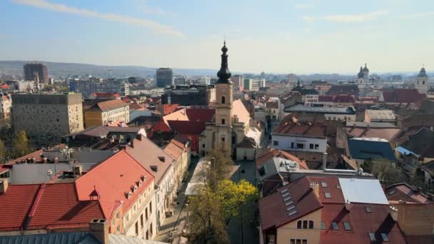 Cluj Napoca Romania エイプリル2022 クルジュ市の空中ドローンビュー 旧住宅街区 教会街 — ストック動画