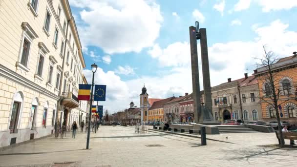 Cluj Rumänien April 2022 Straßenbild Der Innenstadt Zeitraffer Fußgängerzone Mit — Stockvideo