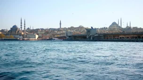 Istanbul Turkey April 2022 Cityscape Istanbul Turkey Bosphorus Strait Boats — Stock Video