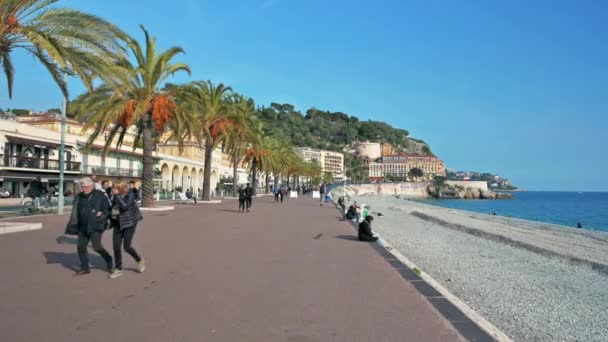 フランス 2022年3月 街の通りの風景 堤防の通り 歩行者 地中海沿岸 — ストック動画