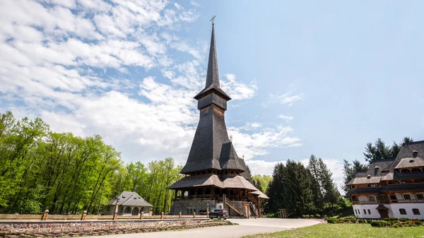 Vista Del Monasterio Peri Sapanta Rumania Iglesia Principal Otros Edificios — Foto de Stock