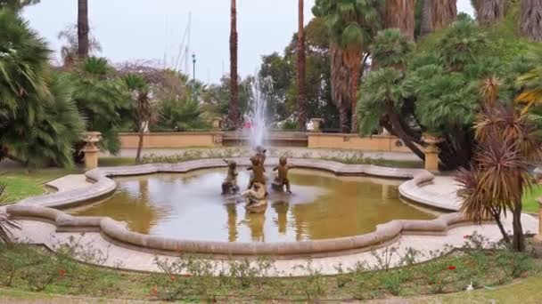 Vista Parque Sanremo Italia Montón Vegetación Fuente Con Estatuas — Vídeos de Stock