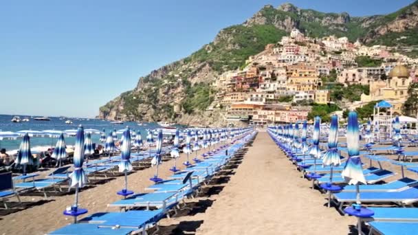 Poitano Italy May 2022 View Tyrrhenian Sea Coast 사람들 일광욕을 — 비디오