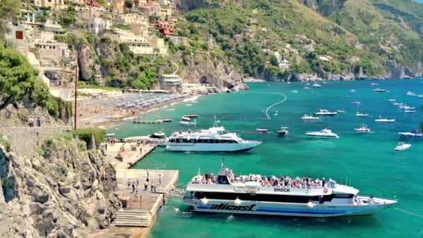 Positano Itálie Květen 2022 Pohled Město Ležící Pobřeží Tyrhénského Moře — Stock video