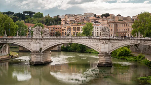 Roma Itália Junho 2022 Vista Rio Tibre Centro Cidade Ponte — Fotografia de Stock