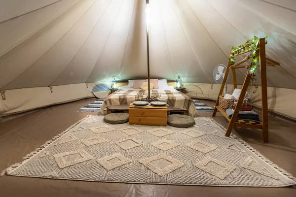 Tent Interior Lamps Bed Furniture Glamping Night — Fotografia de Stock
