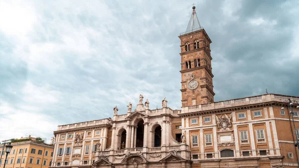 意大利罗马 圣玛利亚马吉奥尔 乌云密布的天空 — 图库照片