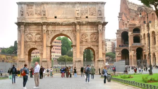 Roma Itália Junho 2022 Coliseu Arco Constantino Localizado Centro Cidade — Vídeo de Stock