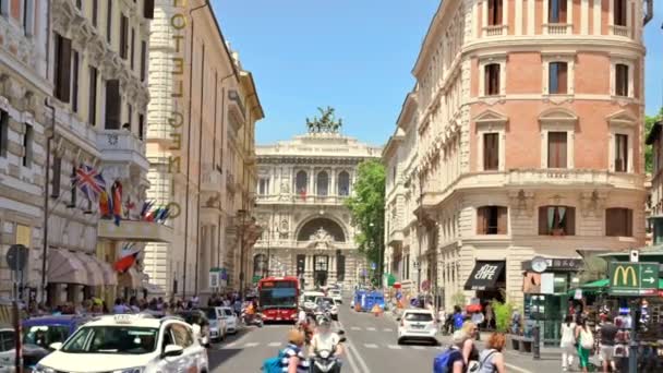 Rome Italy June 2022 Street Scape Centre City Street Greenery — Stockvideo