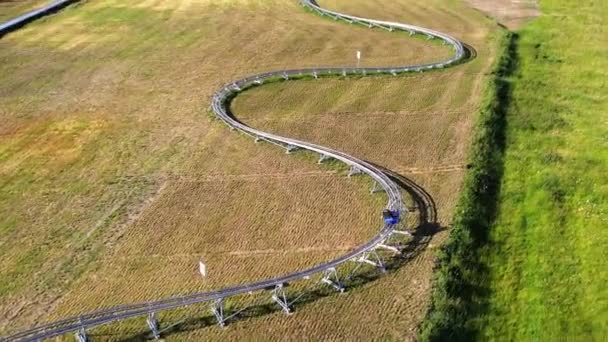 Aerial Drone View Summer Toboggan Alpine Coaster Carpathians Romania Hills — ストック動画