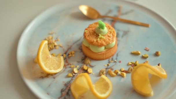 Крупним Планом Фісташковий Десерт Лимоном Смузі — стокове відео