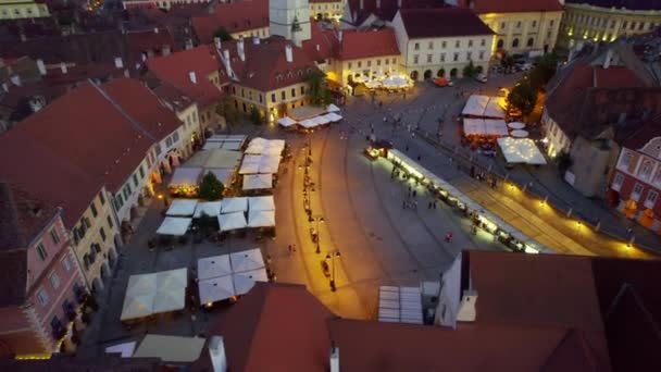 Flygdrönare Över Det Historiska Centrumet Sibiu Vid Solnedgången Rumänien Stora — Stockvideo