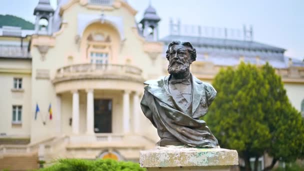 Dimitrie Gika Statue Located Front Sinaia Casino Romania — Vídeos de Stock