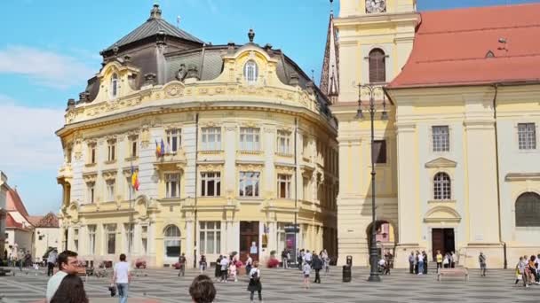 Sibiu โรมาเน งหาคม 2022 มมองของศ ประว ศาสตร ของเม ถนนท หอคอยสภา — วีดีโอสต็อก