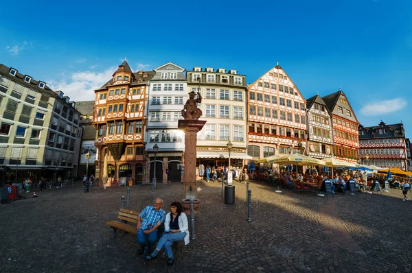 Frankfurt Germany September 2022 Wide View Roemerberg Sunset Статуя Напівдерев — стокове фото