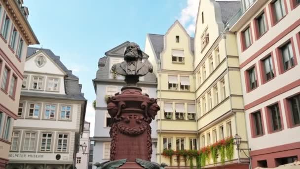 Frankfurt Germany September 2022 Stoltze Fountain Located Old Town Half — Stock Video