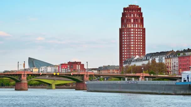 Frankfurt Německo Září 2022 Cityscape Města Centru River Main Plovoucí — Stock video