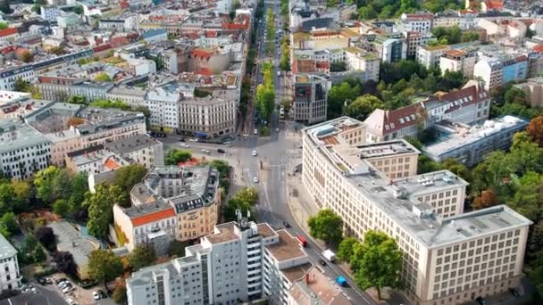 Letecký Pohled Schoneberg Berlín Německo Rezidenční Čtvrť Zelení Kancelářskými Obytnými — Stock video