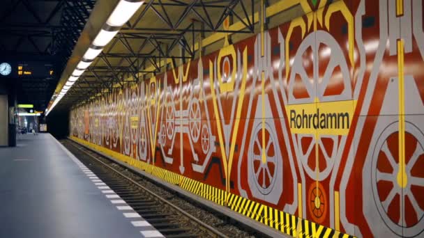 Berlino Germania Settembre 2022 Interno Una Stazione Della Metropolitana Con — Video Stock