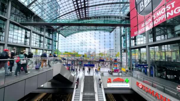 Berlin Germany September 2022 Timelapse View Interior Central Station Modern — Stock Video