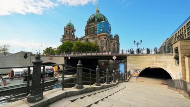 Berli Almany Eylül 2022 Şehir Merkezi Manzarası Katedral Liebknecht Köprüsü — Stok video