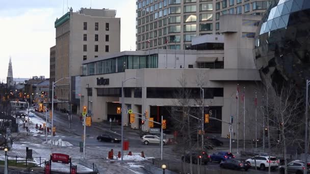 Stadtbild in der Innenstadt von Ottawa in Kanada. — Stockvideo