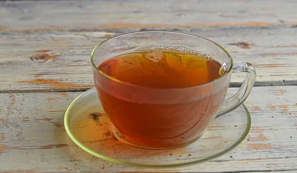 Delicioso Negro Una Taza Transparente Taza Sobre Fondo Rústico Madera —  Fotos de Stock