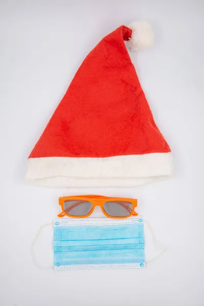 Christmas New Year Holidays Coronavirus Pandemic Red Santa Hat Goggles — Stock Photo, Image