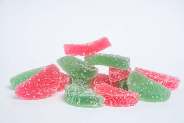色彩艳丽的糖果和果冻甜甜的特写 方块形果冻糖味水果 糖果糖甜食色彩艳丽 — 图库照片