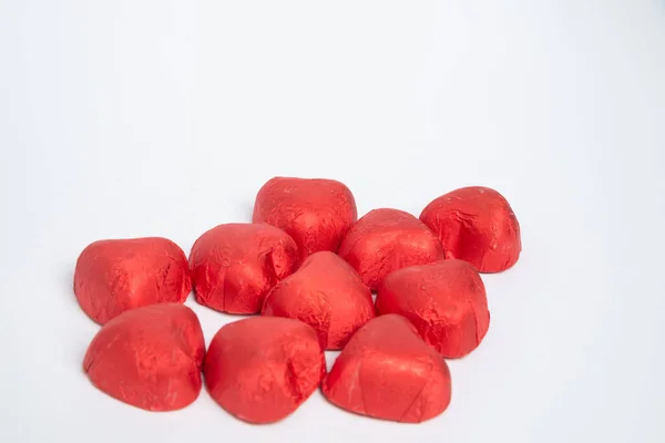 Doces Coração Vermelho Chocolate Para Dia Dos Namorados Fundo Branco — Fotografia de Stock