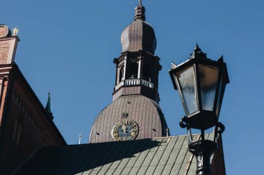 LATVIA, RIGA, Mart 2022 - Saint Mary Katedrali, Letonya 'nın Riga kentindeki Evanjelik Lüterci katedralidir..