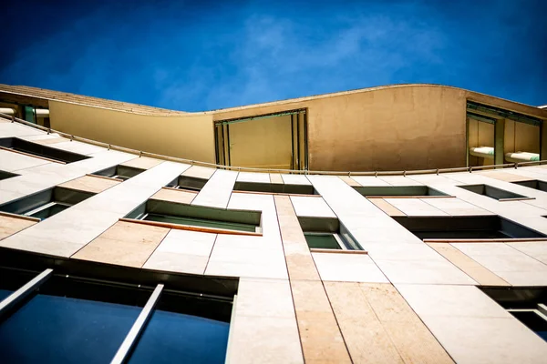 Modernes Gebäude Zeitgenössischer Architekturstil Industriedesign Architektonisches Detail Außenbereich — Stockfoto