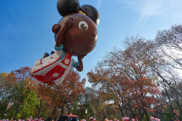 Manhattan Usa November 2021 Ada Twist Balloon Shown Macy Parade — Foto de Stock