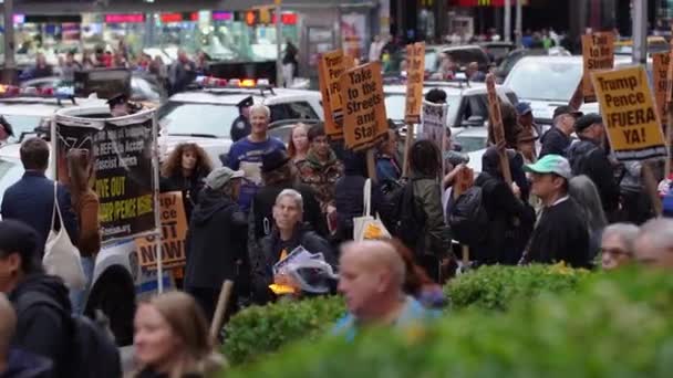 Manhattan New York Usa Oktober 2019 Vänster Protest Mot Donald — Stockvideo