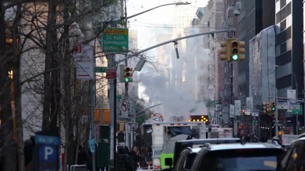 Manhattan Nowy Jork Usa Listopada 2019 Zajęta Droga Steam Parą — Wideo stockowe