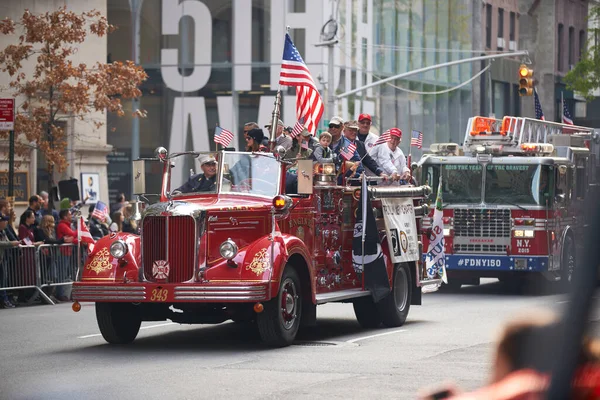 Manhattan New York Usa Novembre 2019 Vecchio Camion Dei Pompieri — Foto Stock