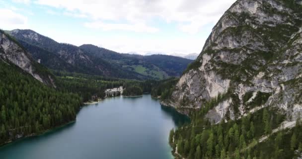 Hoog Boven Lake Prags Zuid Tirol Luchtlandschap Alpen Prachtig Meer — Stockvideo