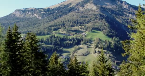 Luftaufnahmen Von Natur Bergen Und Wäldern Den Alpen Gröden Südtirol — Stockvideo