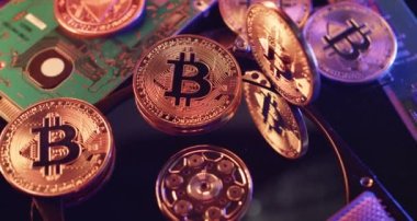 Bilgisayar Donanımının bitcoin 'leri. Sanayi 4.0 ve dijital ticaret kavramı