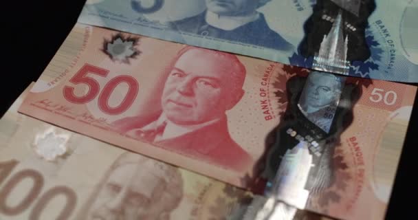 Toronto Kanada Października 2021 Pieniądze Kanady Kanadyjskie Banknoty Dolarowe Pięćdziesiąt — Wideo stockowe