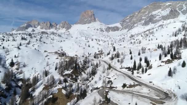Aérien Passo Giau Monte Averau Dans Les Dolomites Des Alpes — Video