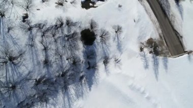 Kıvrımlı yol, yukarıda şekil, dağlık yol antenleri virajlı güzel yollar.