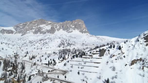雪崩防御系统 山崩防护 冬季空中Avalanche围栏 — 图库视频影像