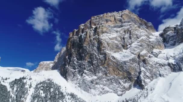 Panning Prachtige Indrukwekkende Berg Italiaanse Alpen Luchtfoto — Stockvideo