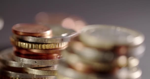 Closeup专注于欧洲硬币 欧洲财富和储蓄市场 欧洲联盟经济与欧元 — 图库视频影像