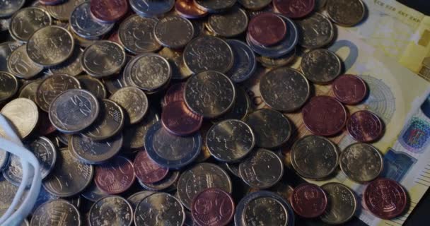Mask Kn95 Euro Coins 이후의 위기입니다 연합의 현황에 화이트 마스크 — 비디오