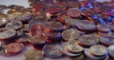 Avrupa 'dan güzel madeni paralar ve paralar. Euro Sikkeleri, Renkli Para Birimi. Avrupa Para Birliği Pazarı