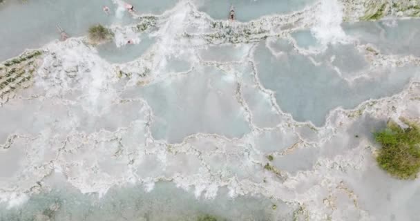 Las Aguas Termales Geotérmicas Baño Cascada Saturnia Toscana Italia Cerca — Vídeos de Stock