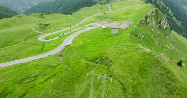 Paisaje Aéreo Montaña Pass Road Los Alpes Serpentine Road Passo — Vídeos de Stock