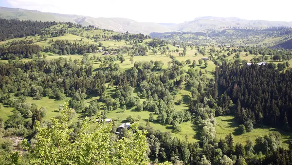 Gürcistan ve Türkiye 'de 2017 yılında panoramik manzaralarla motosiklet gezisi 